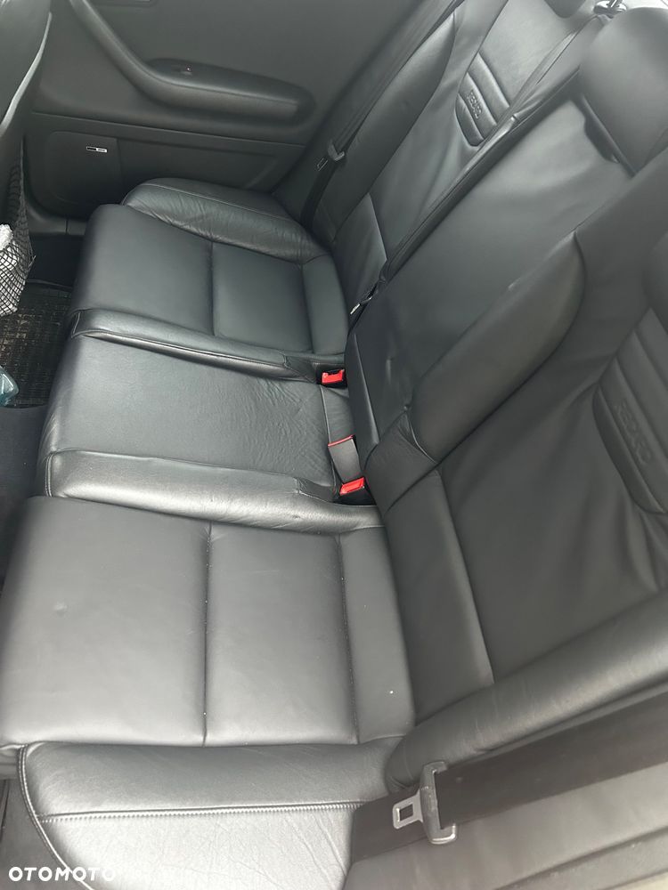 Audi S4 Avant 4.2 Quattro - 12