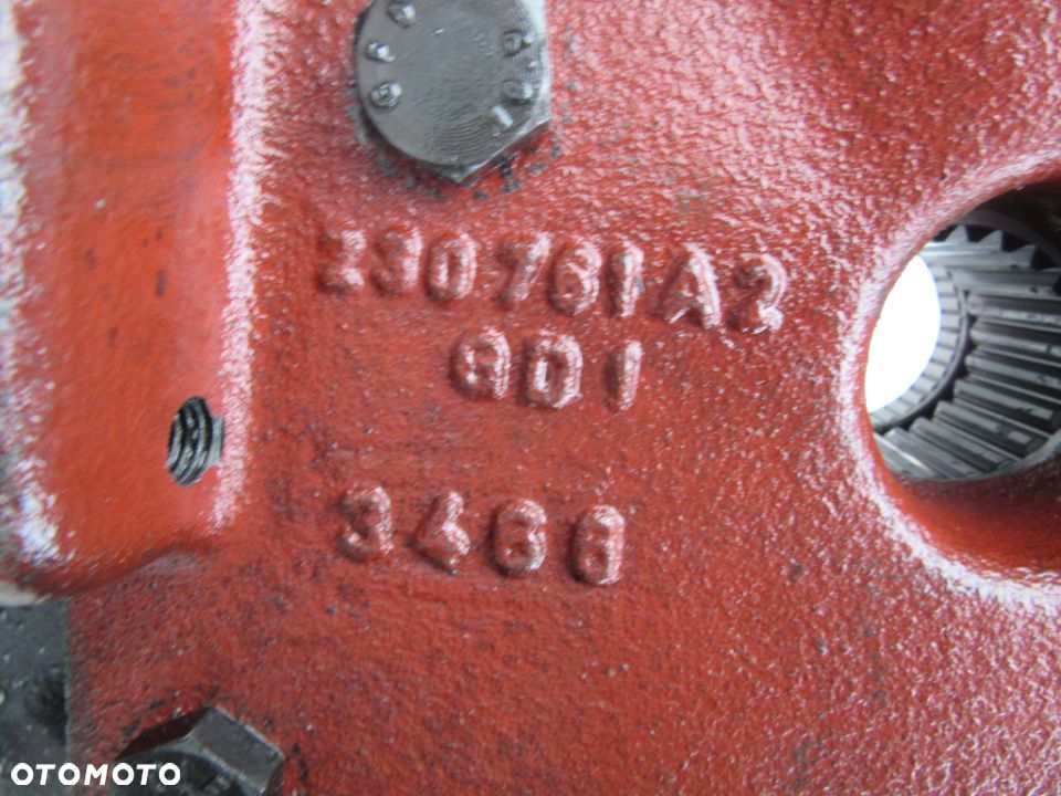 Obudowa pompy oleju skrzyni biegów A166236 Case McCormick XTX145 XTX165 XTX185 XTX200 XTX215 - 2