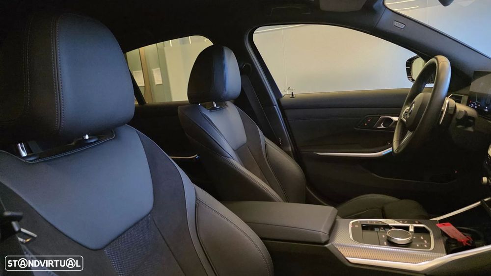 BMW 320 e Pack Desportivo M Auto - 52