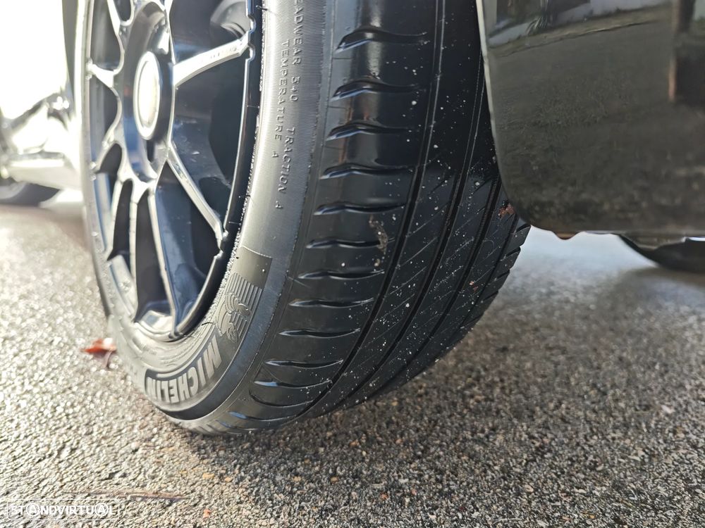 Peugeot 208 1.2 PureTech Active - 13