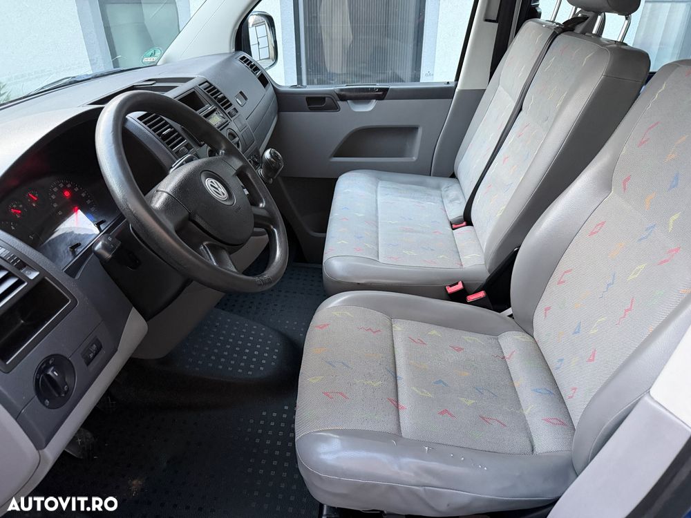 Volkswagen Transporter - 4