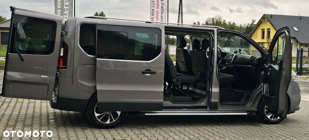 Renault Trafic ver-grand-spaceclass-2-0-dci - 2