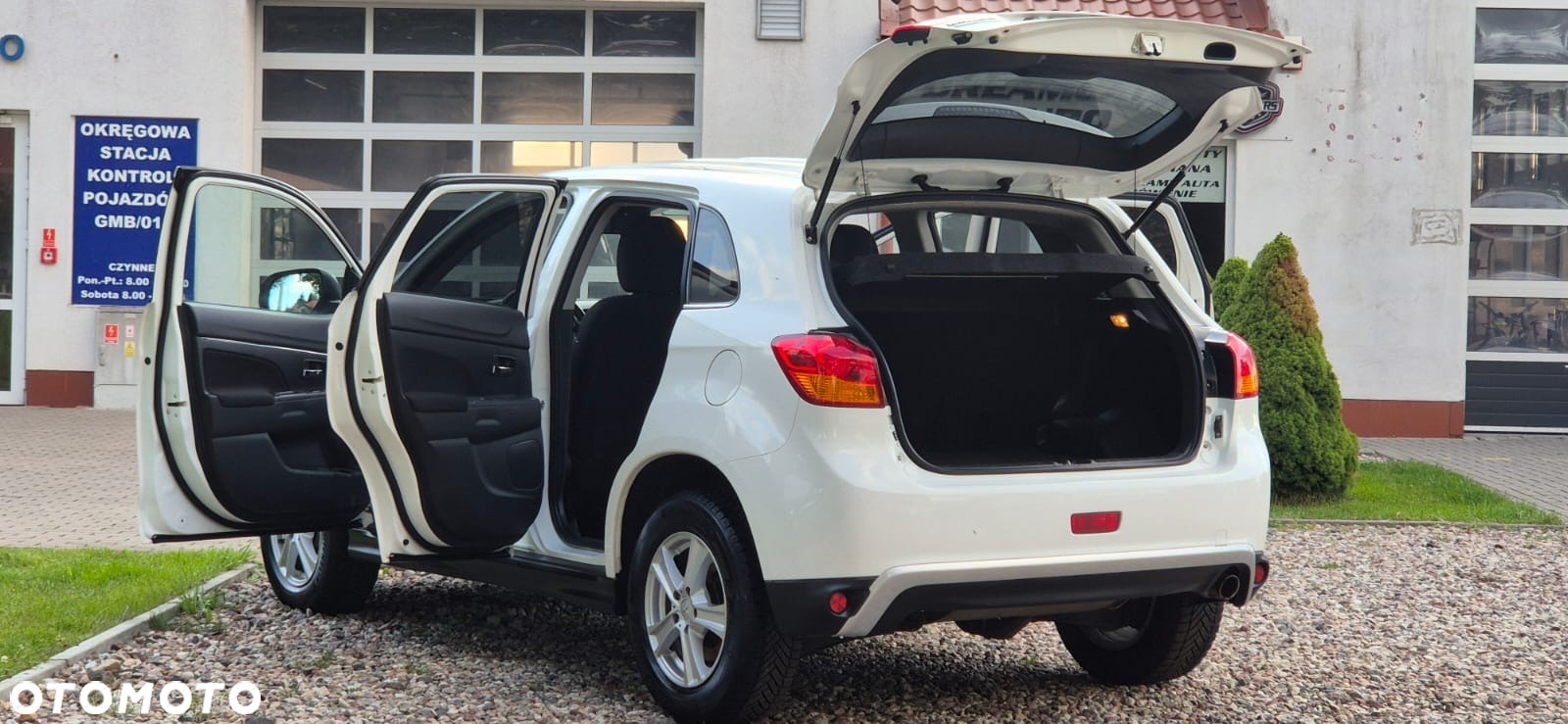 Mitsubishi ASX - 15