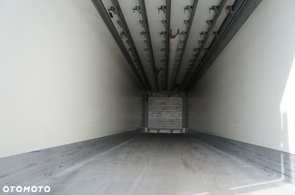 Schmitz Cargobull HAKÓWKA - 12