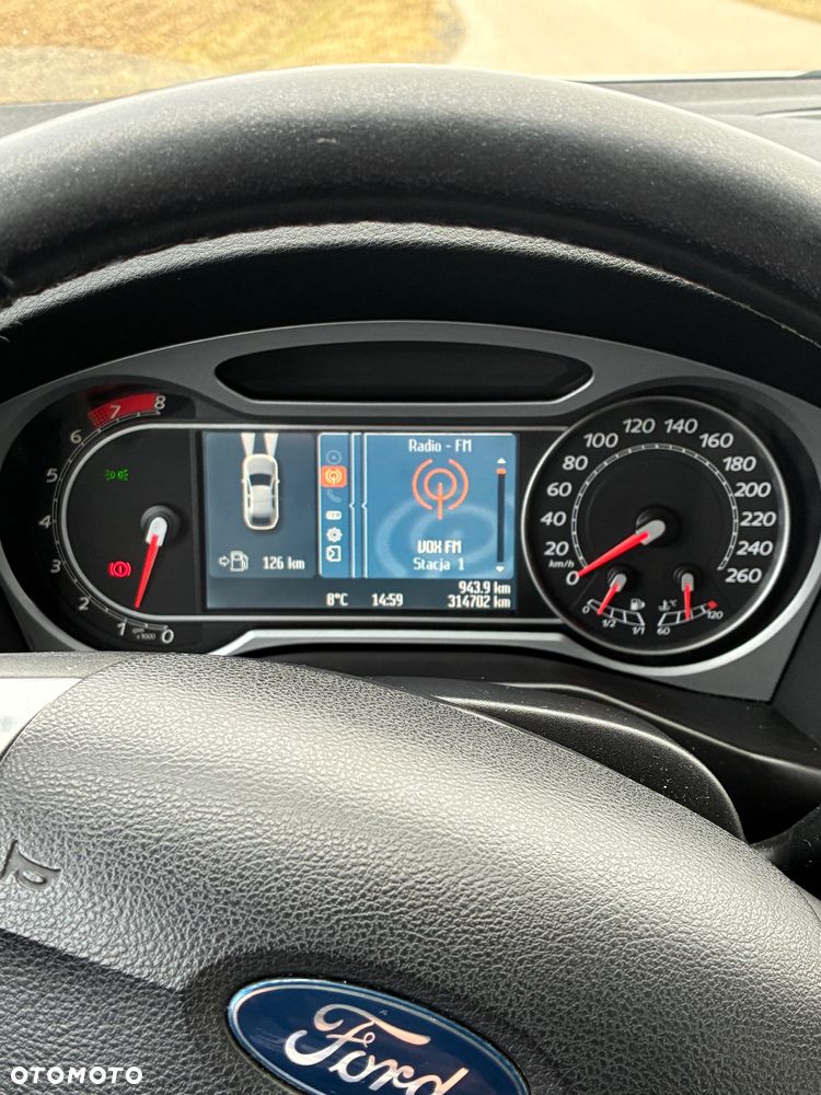 Ford Mondeo 2.5 Titanium - 10