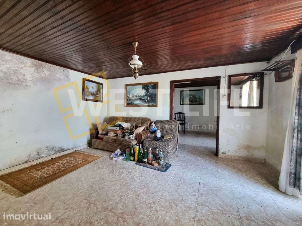 Moradia T2 para Reabilitação em Lote de 675 m² - EXCLUSIVO WEST LIF... - Grande imagem: 5/23