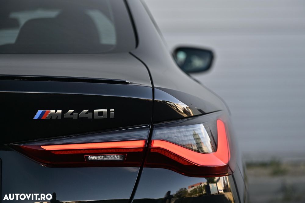BMW M4 M440i xDrive AT MHEV - 25