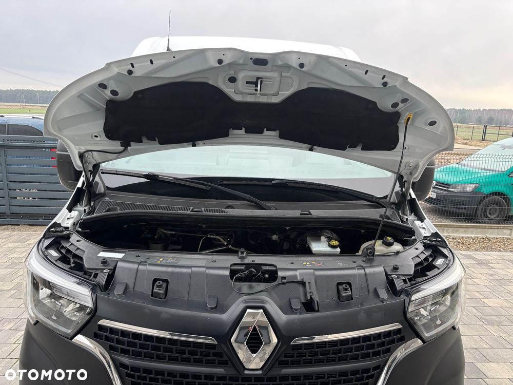 Renault Master - 24