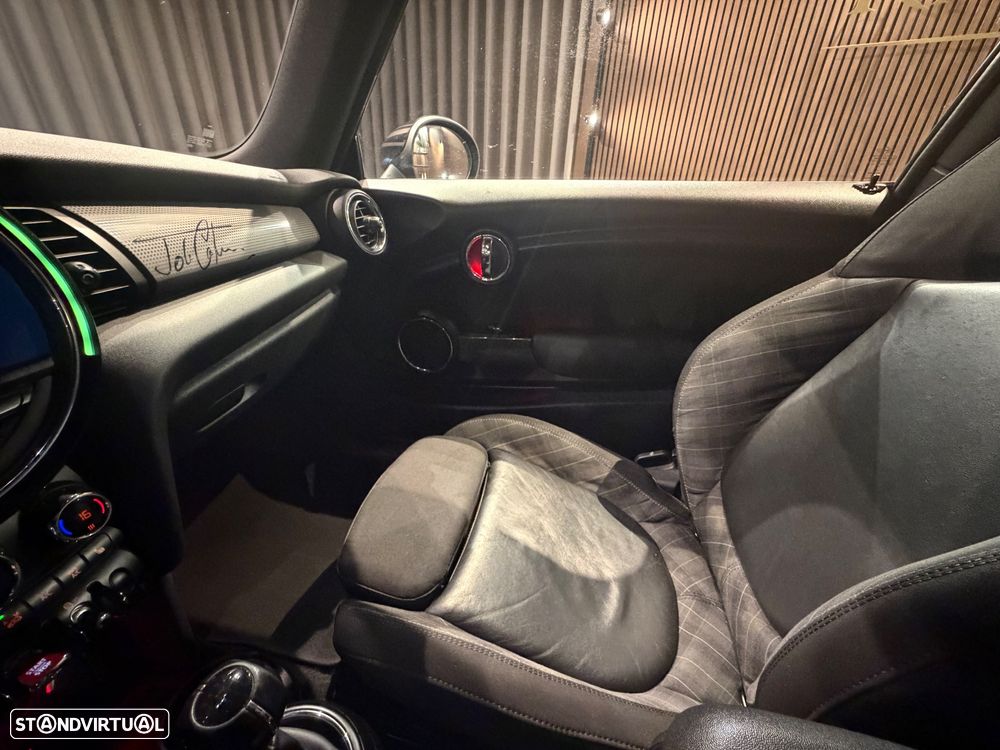 MINI 3 Portas Cooper D Seven Chili - 19