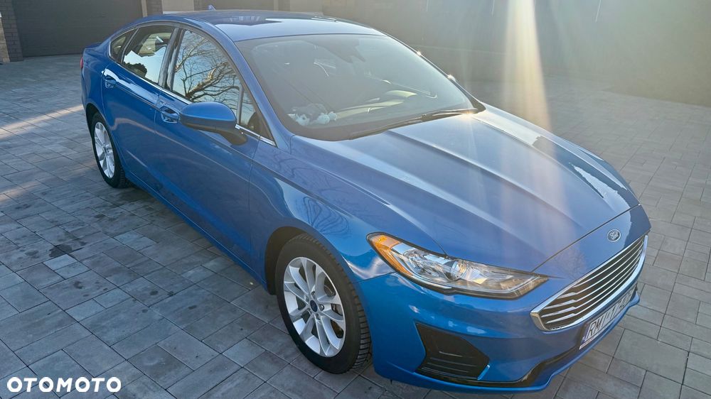 Ford Fusion - 7