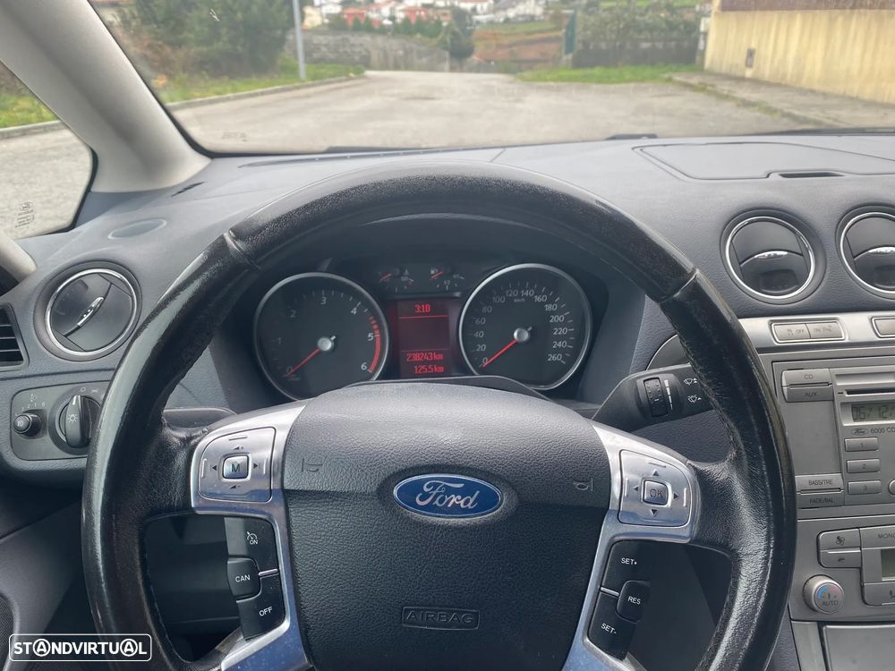 Ford S-Max 1.8 TDCi Trend 7L - 4