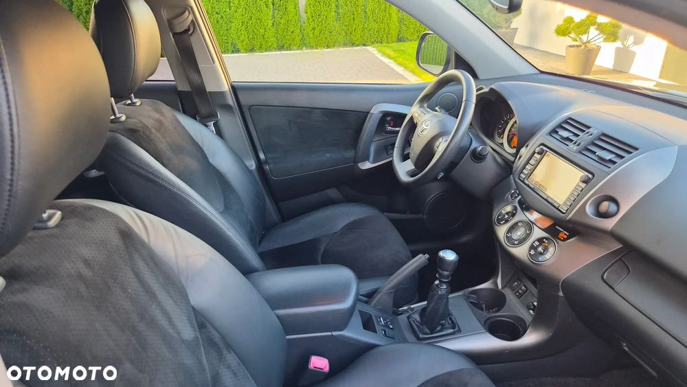 Toyota RAV4 2.0 4x4 Sol - 10