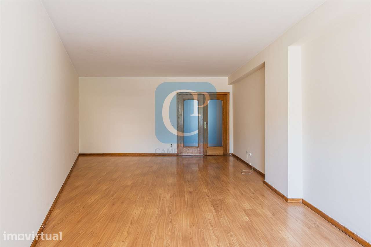 Apartamento T2 com garagem na Senhora da Hora, Matosinhos - Grande imagem: 4/17