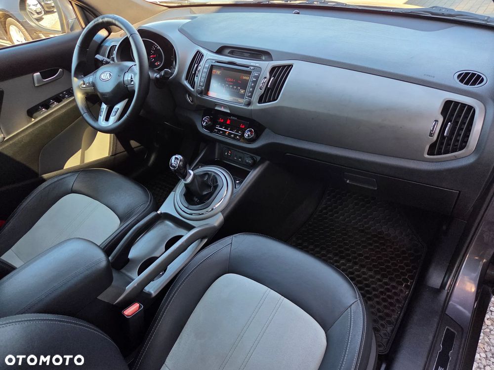 Kia Sportage 1.7 CRDI 2WD Attract - 16