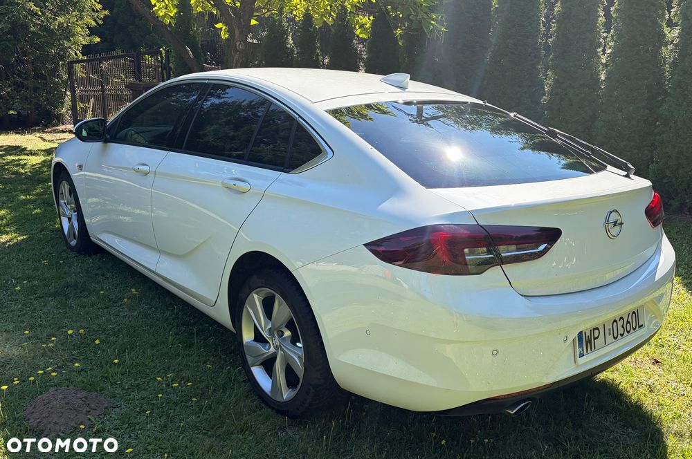 Opel Insignia 2.0 CDTI Cosmo - 2