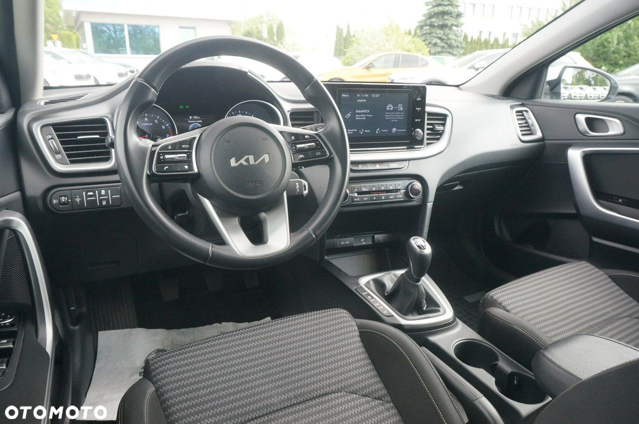Kia Ceed 1.5 T-GDI M - 16