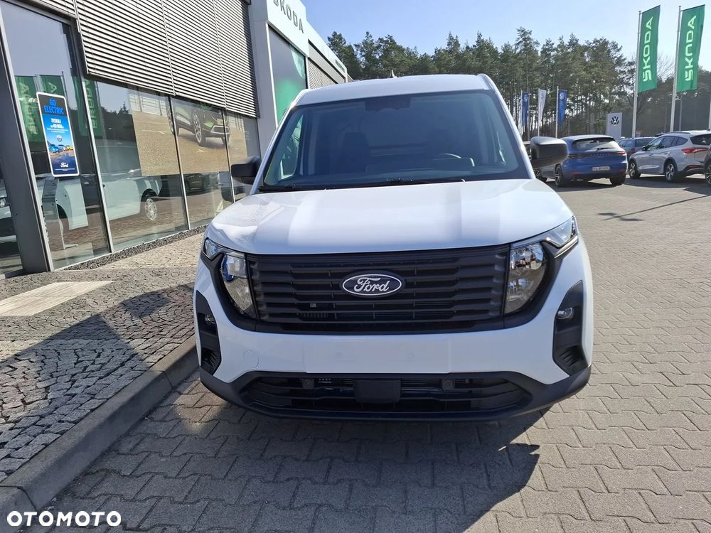 Ford Transit Courier - 3