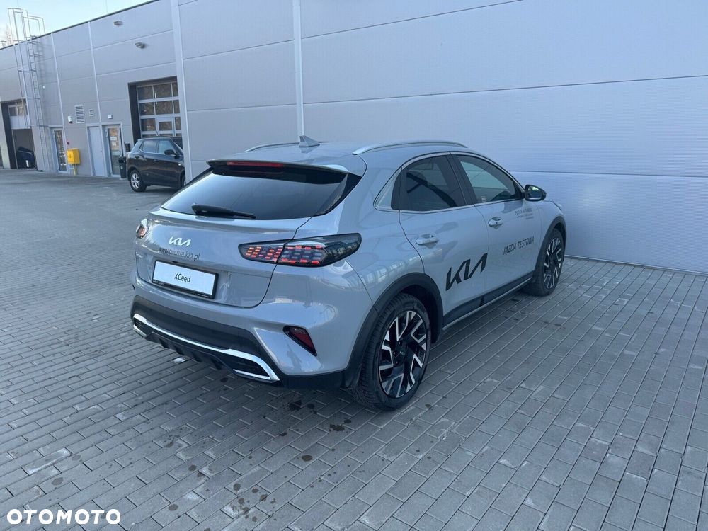 Kia XCeed - 18