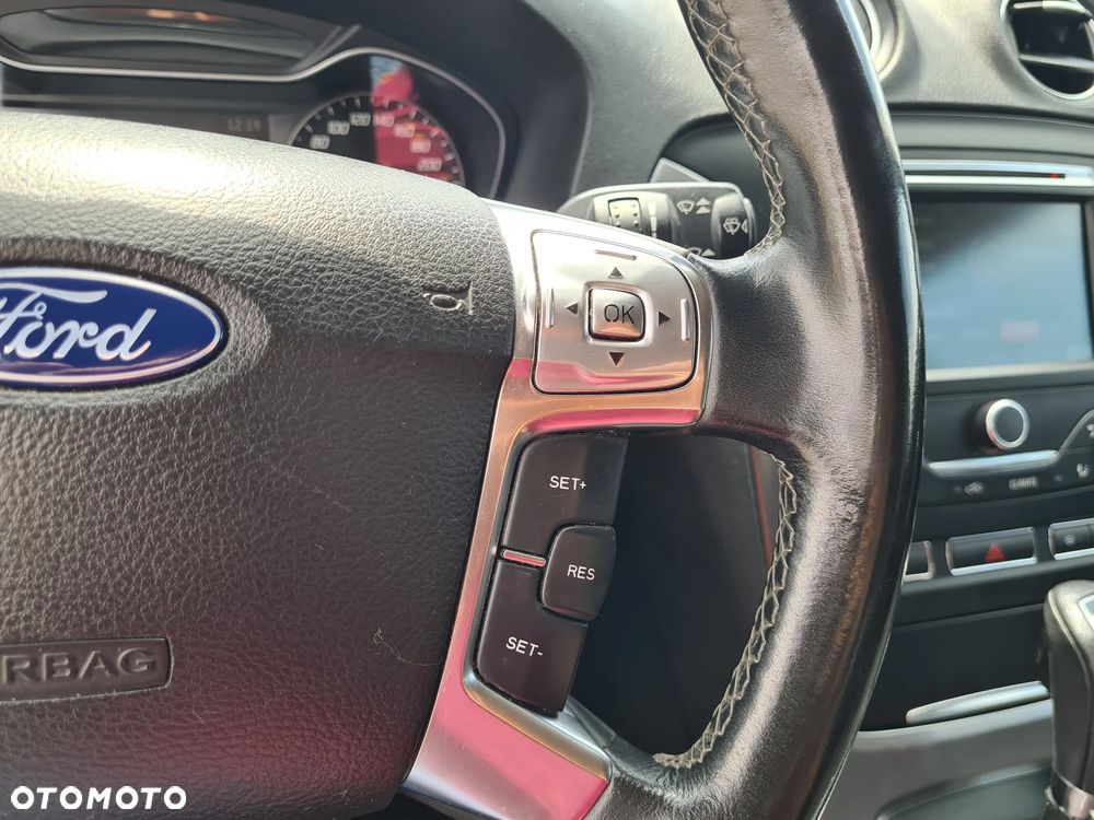 Ford Mondeo - 24