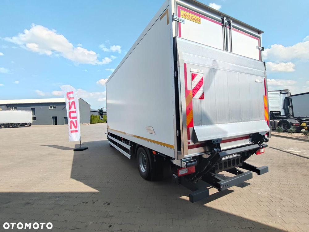 Isuzu F14N JEGGER - 5