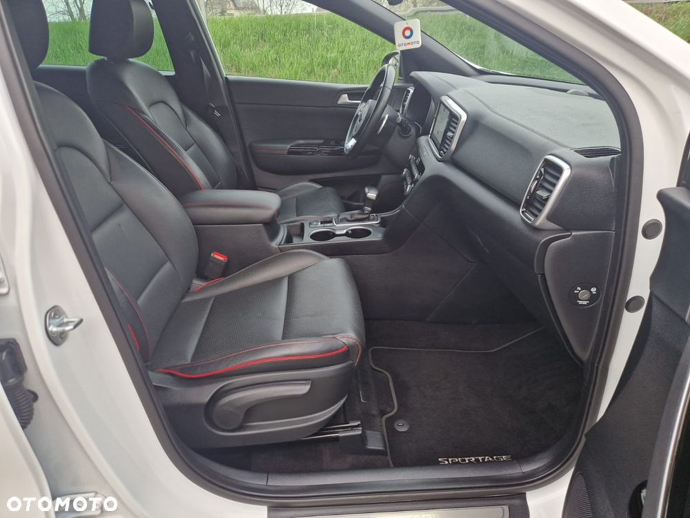 Kia Sportage - 13