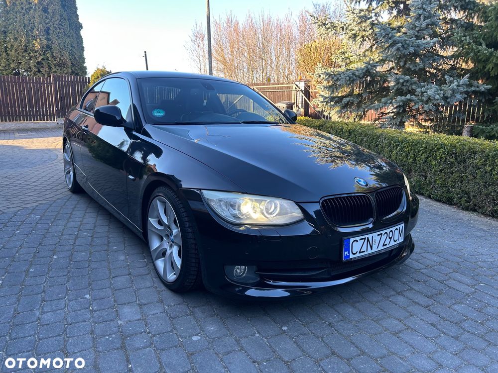 BMW Seria 3 320i M Sport Edition - 1
