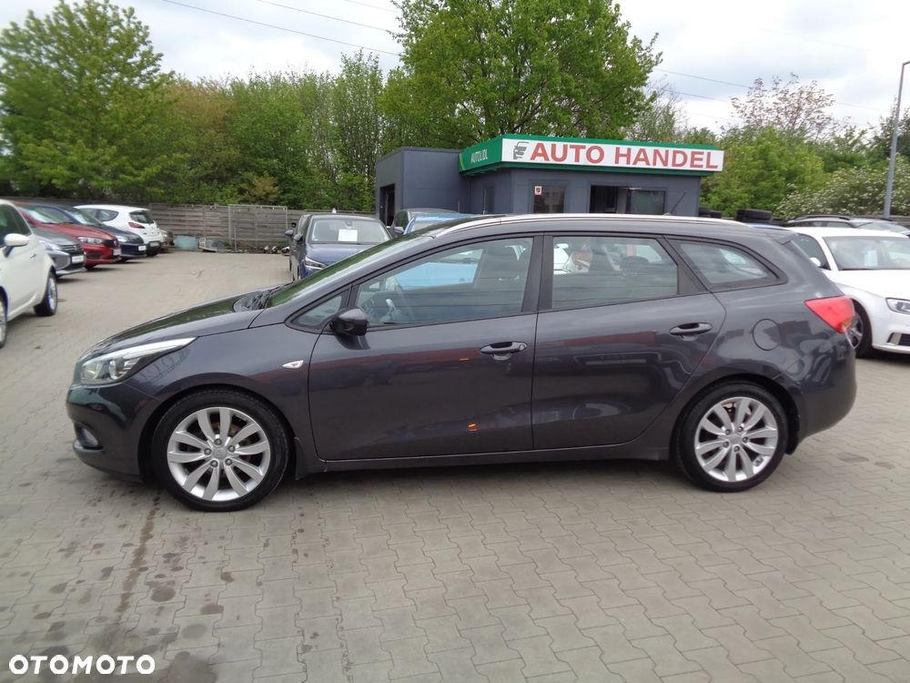 Kia Ceed 1.6 CRDi XL - 1