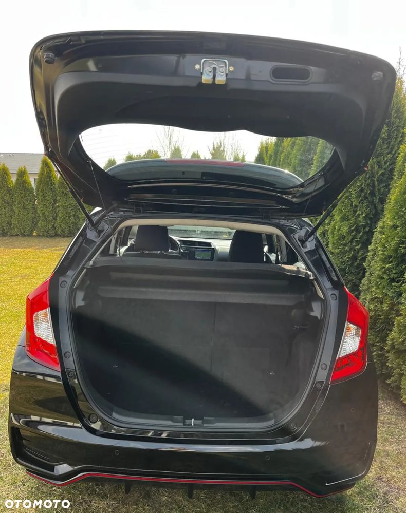 Honda Jazz 1.5 i-VTEC CVT Dynamic - 12