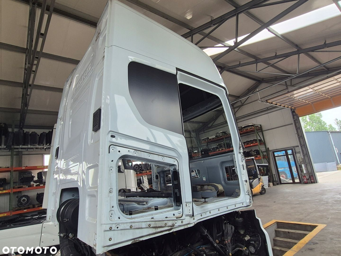 KABINA GOŁA SZKIELET KABINY FORD F-MAX 500 TRUCKS EURO 6 - 6