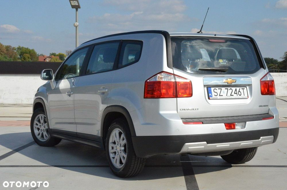 Chevrolet Orlando - 12