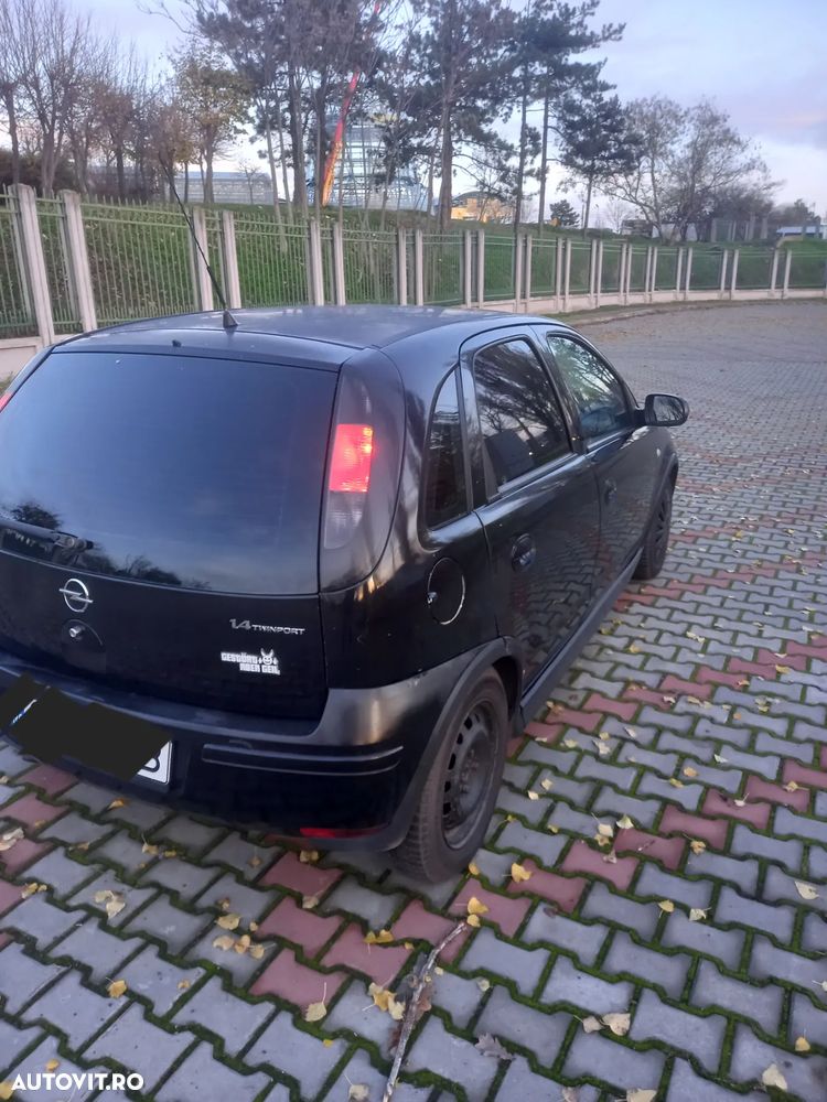 Opel Corsa Combo 1.4 Twinport - 4