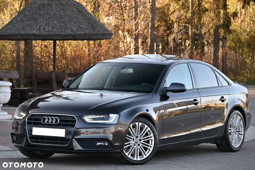 Audi A4 Limousine 1.8 TFSI S line Sportpaket - 3