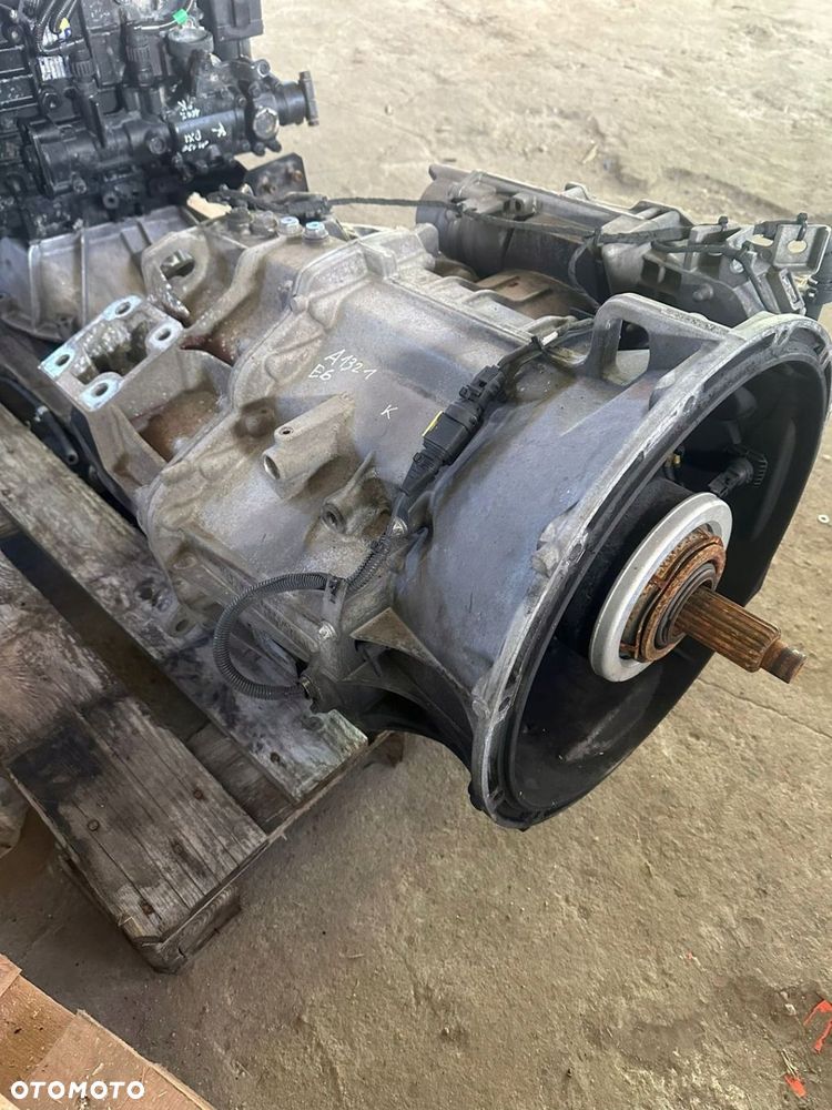 SKRZYNIA BIEGÓW MERCEDES ATEGO MP3 EURO 6 G90-6 A 967 261 05 01 - 3