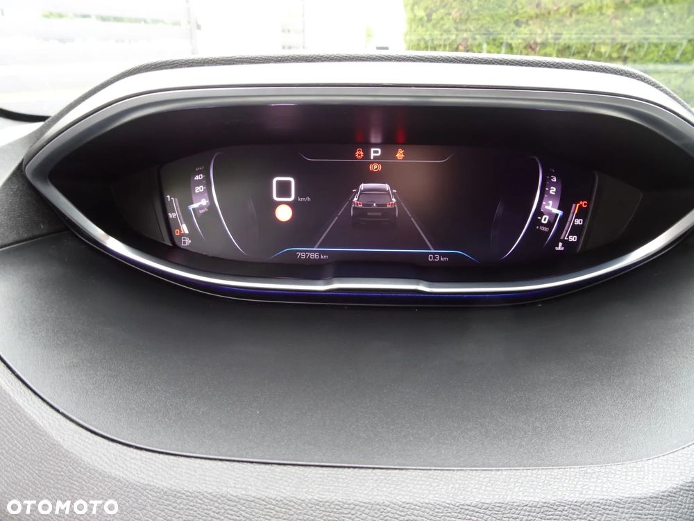 Peugeot 5008 1.5 BlueHDi Allure Pack S&S EAT8 - 29