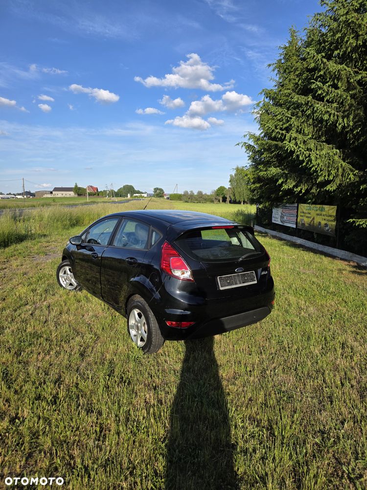 Ford Fiesta 1.5 TDCi Titanium - 4