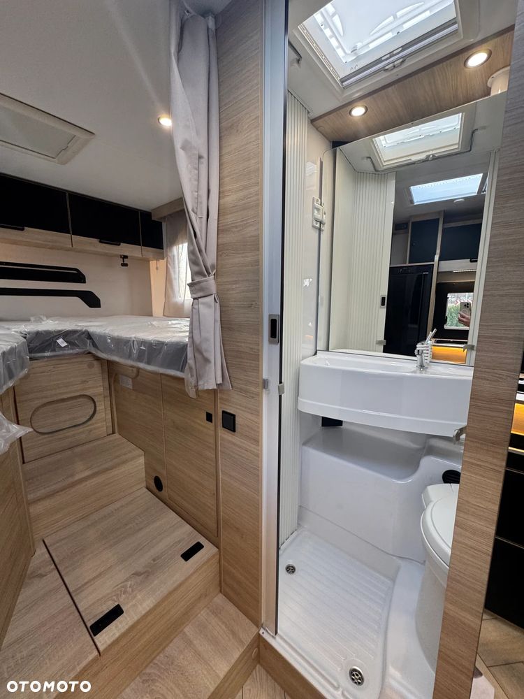 Ford Chausson 627 Titanium Line - 32