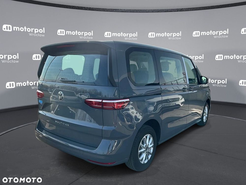 Volkswagen Multivan 2.0 TDI L2 Family DSG - 8