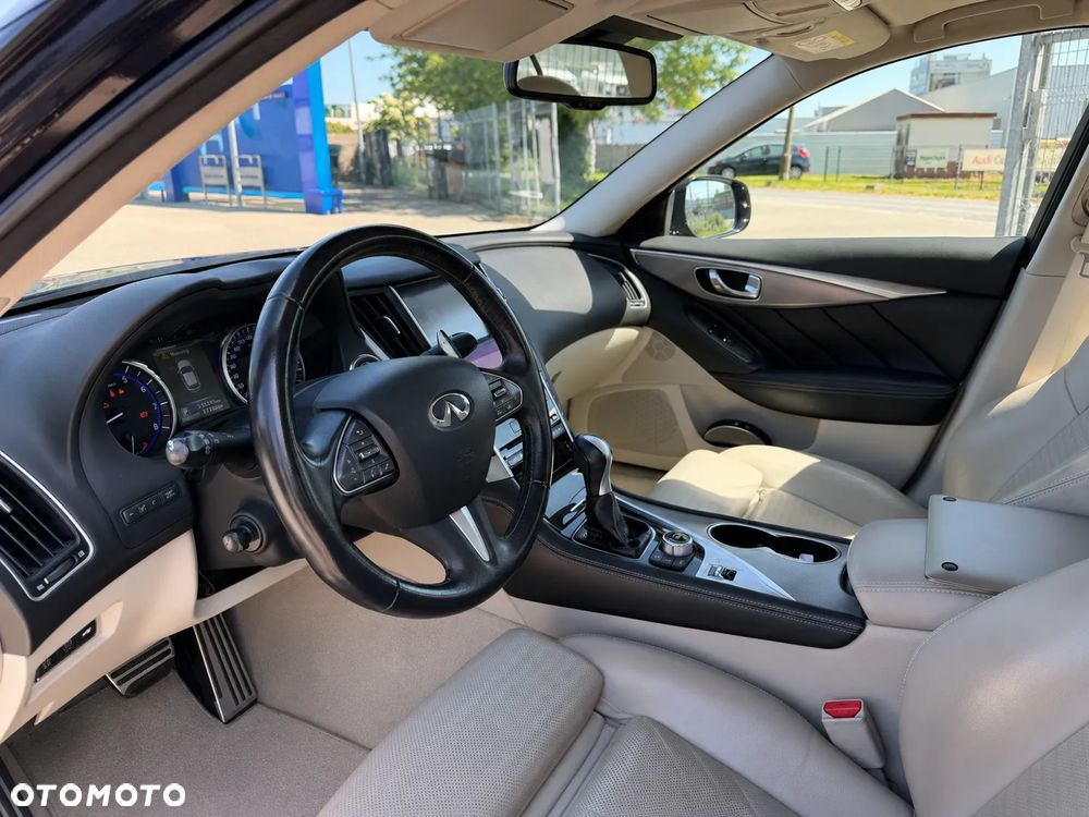Infiniti Q50 2.0t Sport Tech EU6 - 3