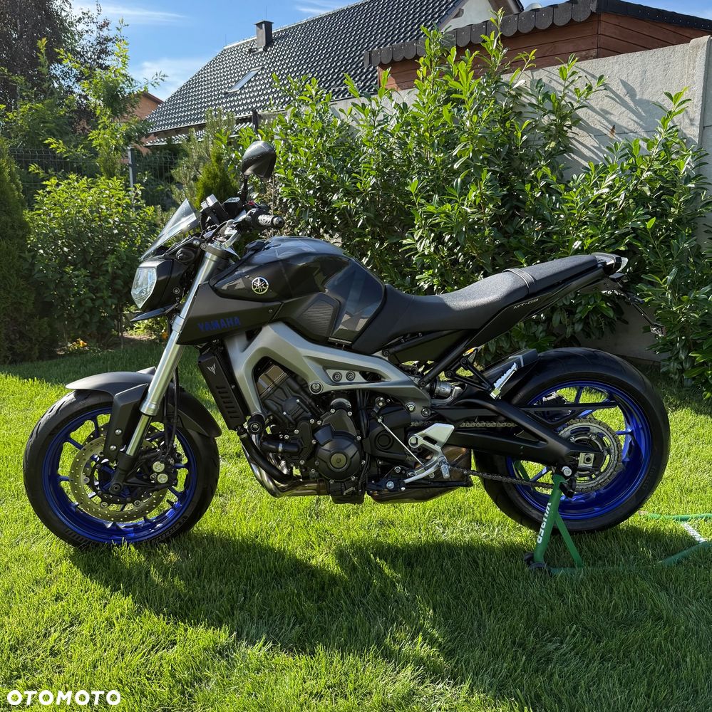 Yamaha MT - 4