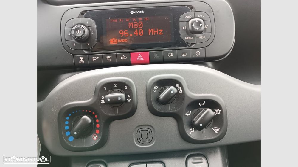 Fiat Panda 1.0 Hybrid City Life - 11