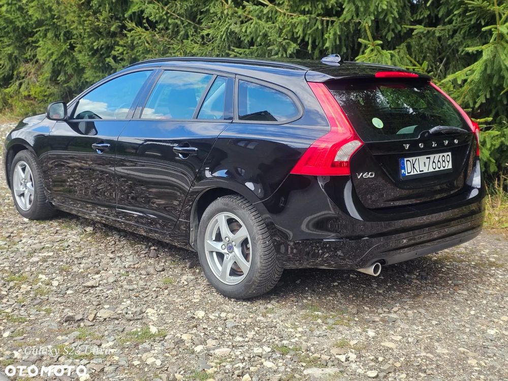 Volvo V60 D2 Drive-E Momentum - 6