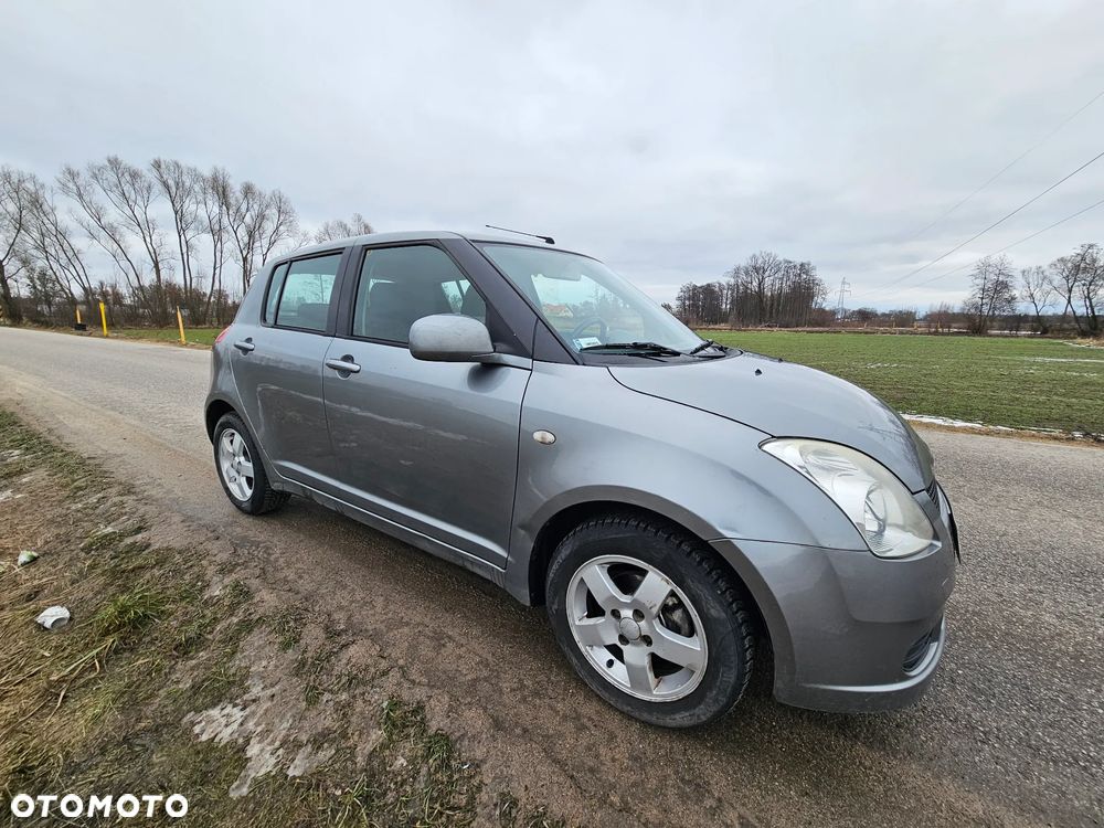 Suzuki Swift - 5