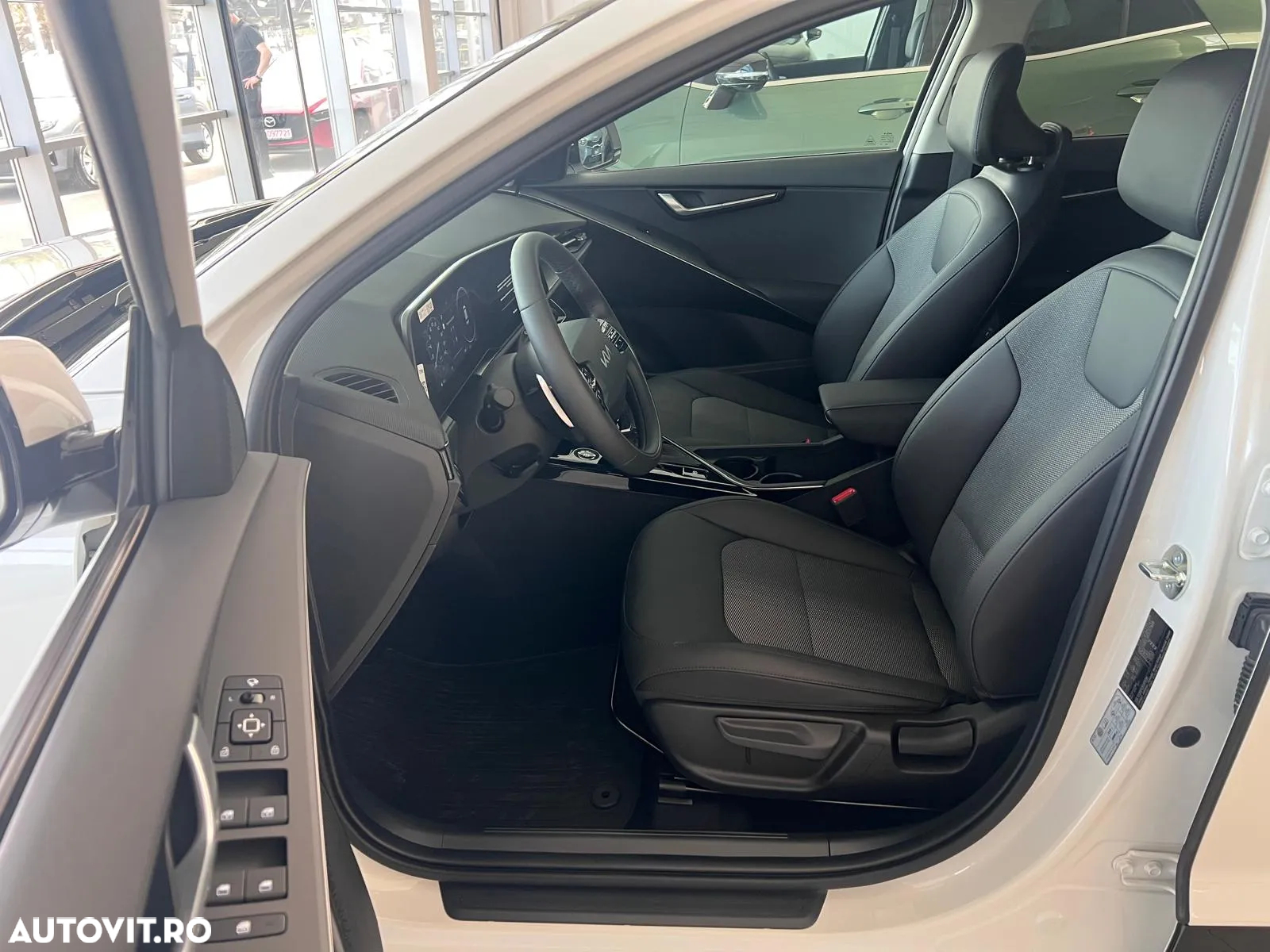 Kia Niro 1.6 GDI 6DCT HEV Comfort - 10