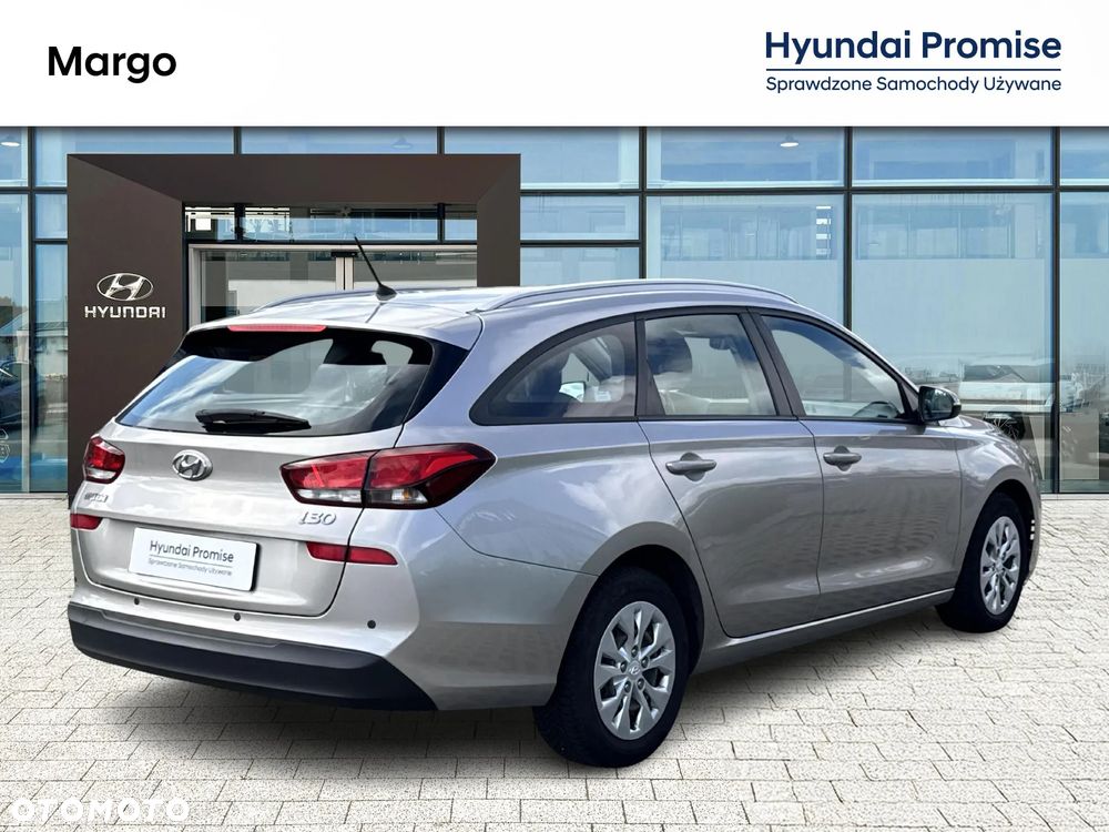 Hyundai i30 1.4 Comfort - 3