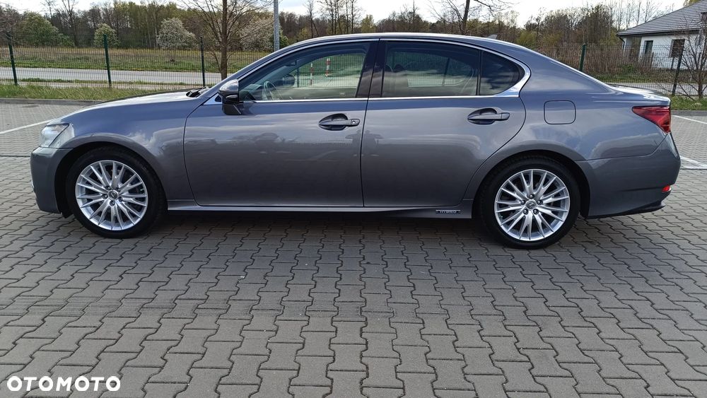 Lexus GS - 2