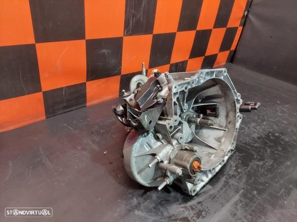 Caixa Velocidades  Peugeot Partner Tepee - 2