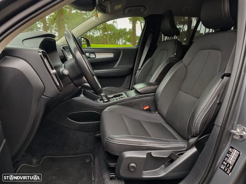 Volvo XC 40 2.0 D3 Geartronic - 11