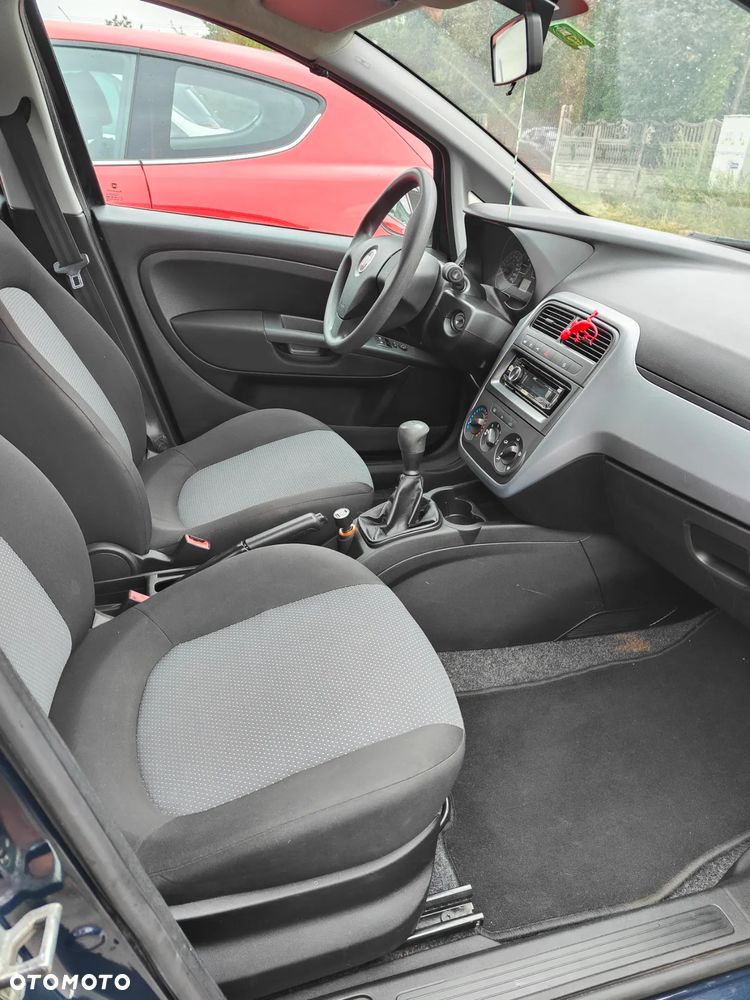 Fiat Grande Punto - 24