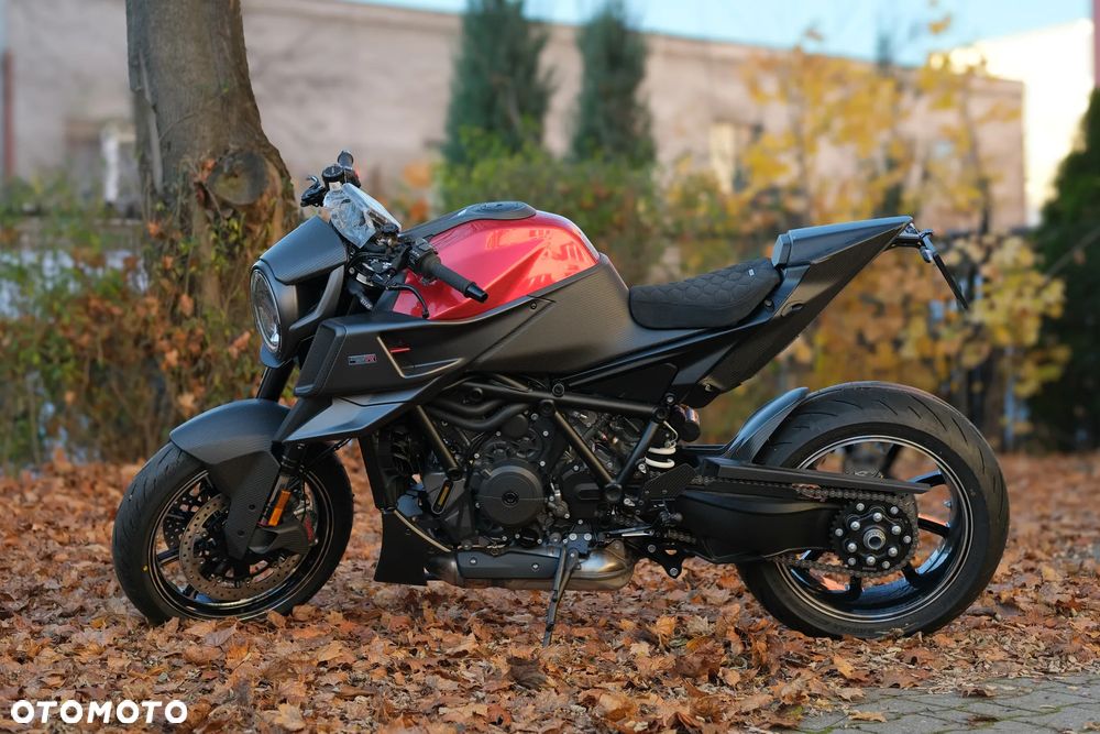 KTM Super Duke - 1