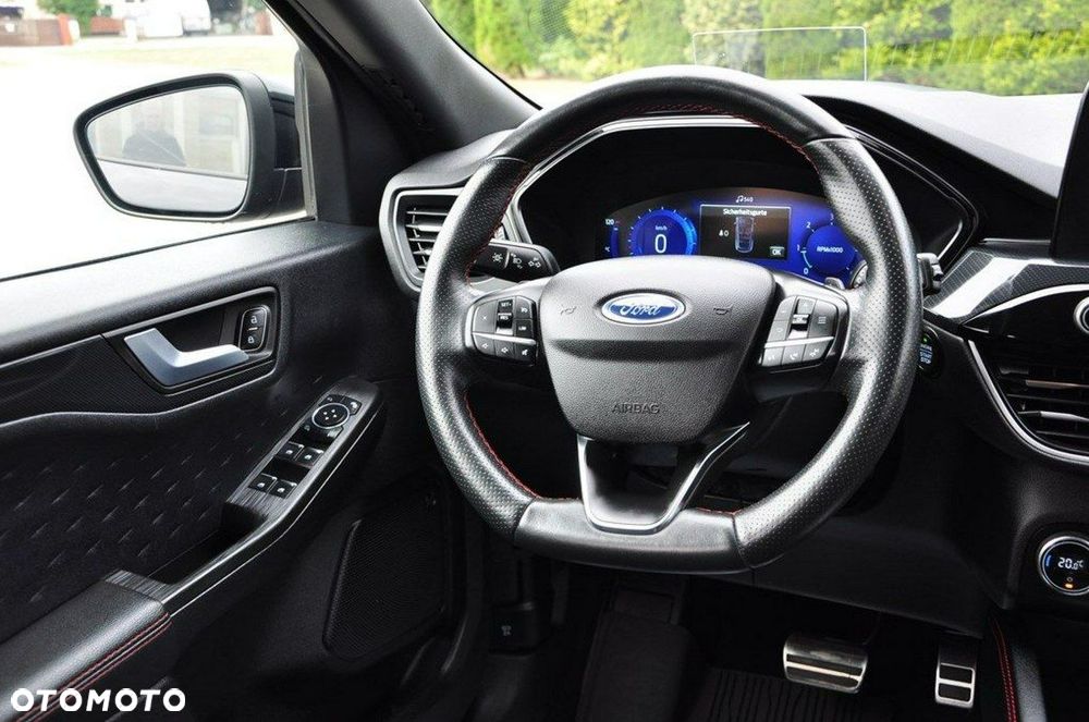 Ford Kuga 2.0 EcoBlue 4x4 ST-LINE X - 32